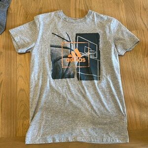 Boys adidas size large short sleeve tee